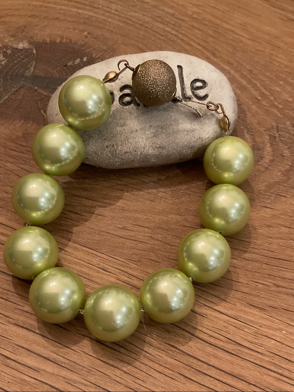 Vintage Green Faux Pearl Bead Bracelet